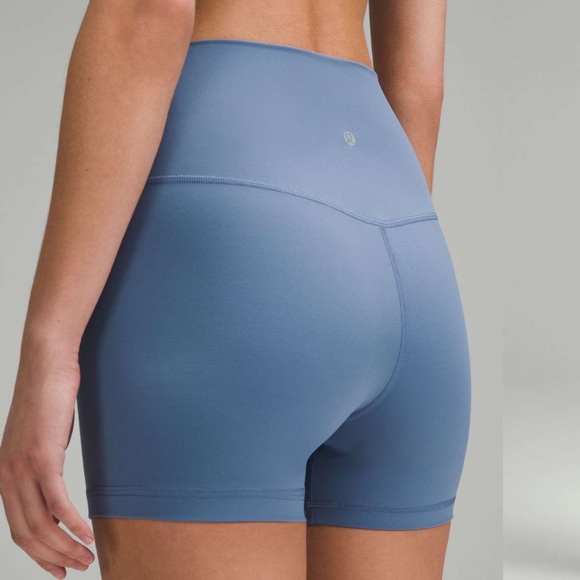 lululemon athletica Women's Align High-Rise Shorts 4” - Oasis Blue - Picture 2 of 5